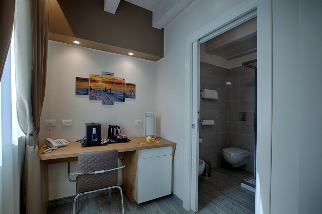 Hospitality Hotel Палермо Экстерьер фото