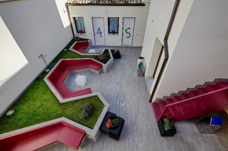 Hospitality Hotel Палермо Экстерьер фото