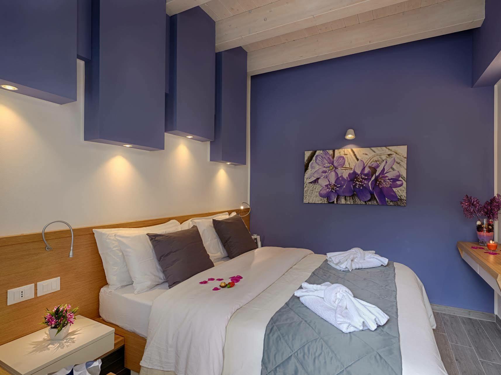 Hospitality Hotel Палермо Экстерьер фото